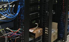 站群服務器的類別適合什么行業|托管中心