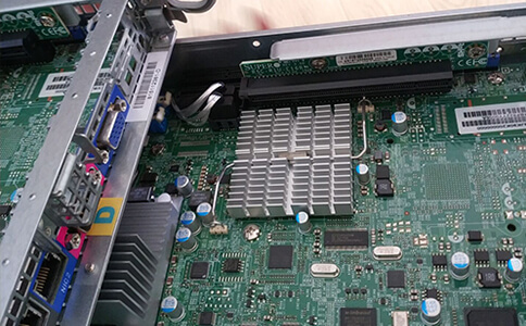 為什么服務(wù)器總是開著？電腦可以當(dāng)服務(wù)器嗎？